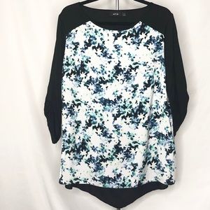 Apt. 9 high low top with key hole back